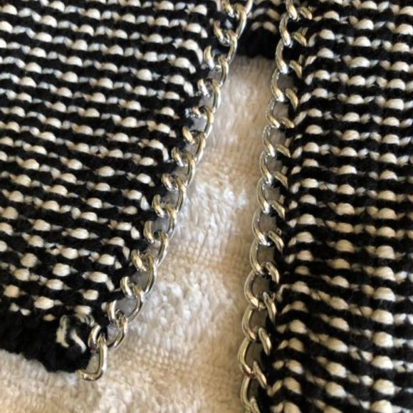 H&M knit blazer with silver chain lining - Picture 3 of 8